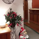 Mozart 招待所